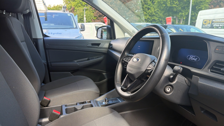 Ford Transit Connect 240 L2 Diesel 2.0 EcoBlue 122ps Trend Van Auto